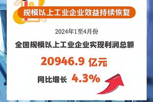 谁更快❓前国脚毛剑卿和中国足球小将邝兆镭比短跑！